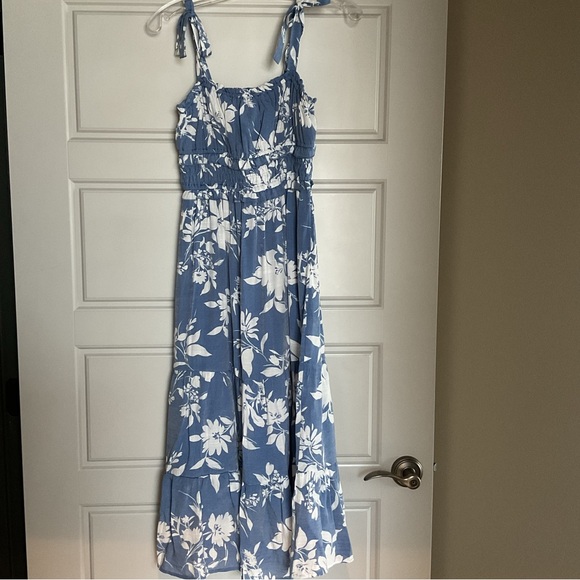 Floral Midi Dress - Picture 3 of 5